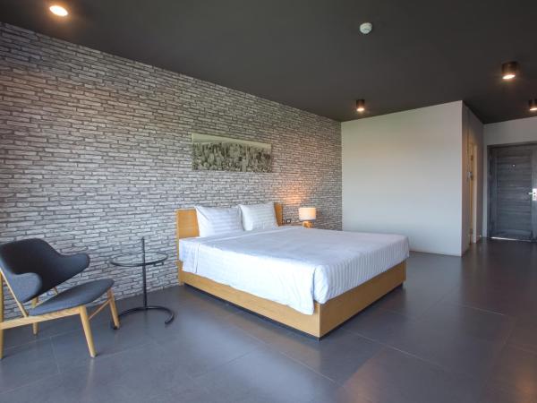 Get Zleep Premium Budget Hotel : photo 2 de la chambre petzleep king room - pet allowed