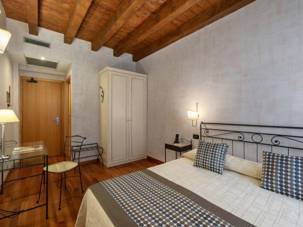 Hotel Marco Polo : photo 1 de la chambre chambre double ou lits jumeaux standard