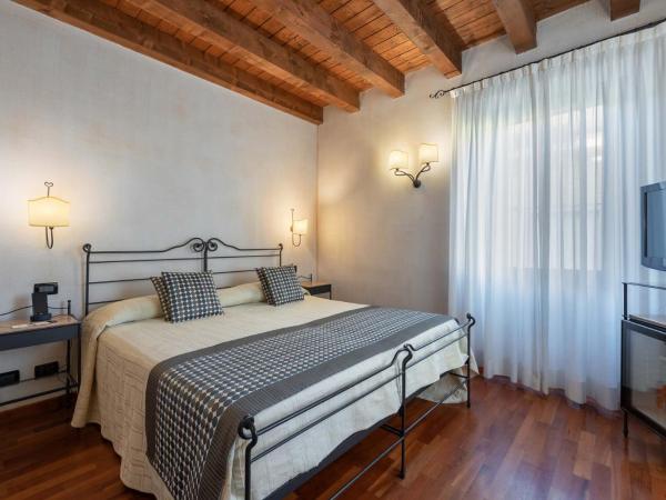 Hotel Marco Polo : photo 3 de la chambre chambre double supérieure