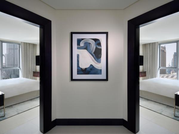 Address Downtown : photo 3 de la chambre résidence 2 chambres - balcon - vue burj khalifa et fontaine