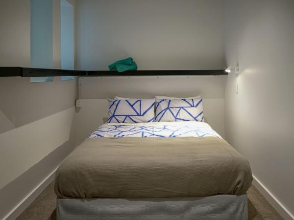 The Marion Hostel : photo 3 de la chambre chambre double avec salle de bains commune