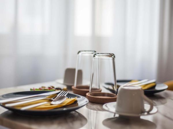 Medusa Chiaia 164 : photo 2 de la chambre chambre double deluxe