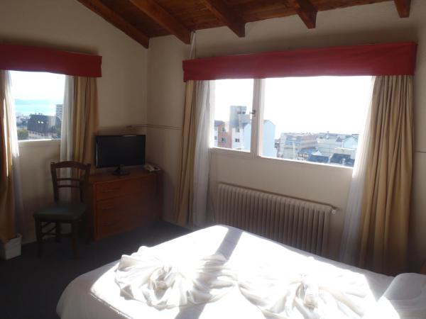 Hotel Cottbus : photo 2 de la chambre chambre double ou lits jumeaux classique