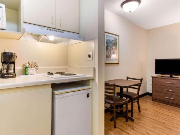 Studio 6 Myrtle Beach, SC : photo 2 de la chambre chambre lit queen-size deluxe - non-fumeurs