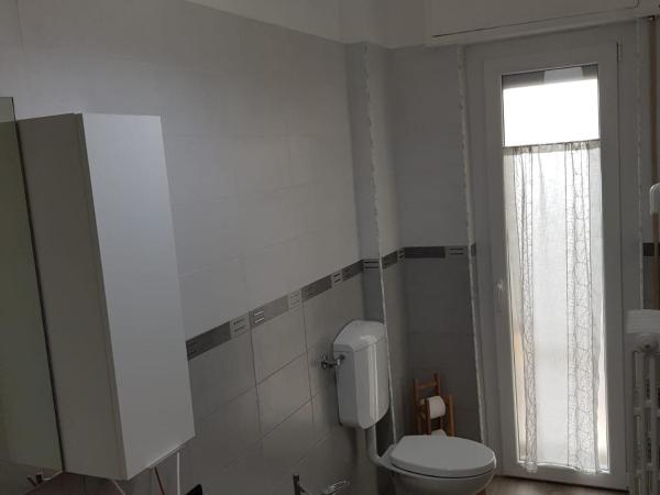 Testa o Croce Casa Vacanze : photo 10 de la chambre chambre double avec salle de bains privative extérieure