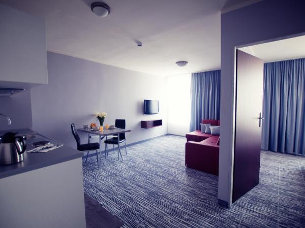 Hotel Śląsk : photo 2 de la chambre studio familial