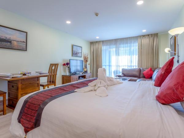 Citismart Luxury Apartments : photo 3 de la chambre studio avec balcon