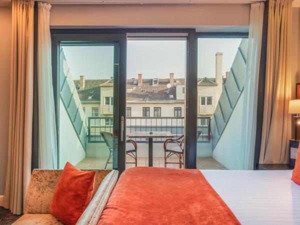 Eurostars Danube Budapest : photo 9 de la chambre chambre double deluxe avec balcon