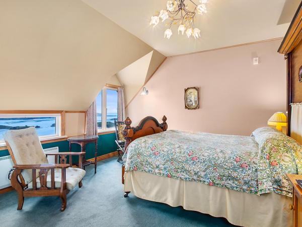 Larnach Lodge & Stable Stay : photo 6 de la chambre lodge - chambre lit queen-size