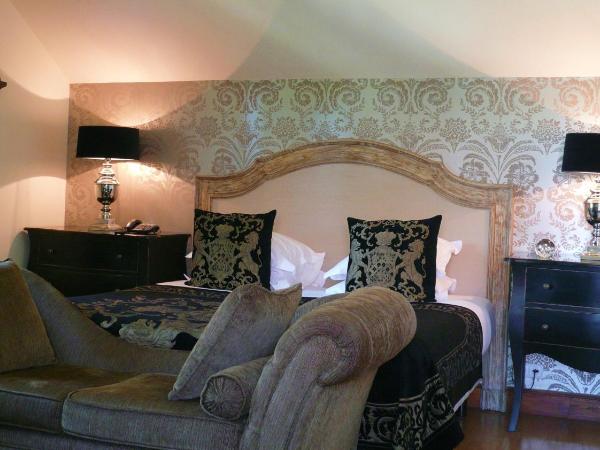 Beaumanoir Small Luxury Boutique Hotel : photo 4 de la chambre chambre lit king-size - 35 m² - parking inclus