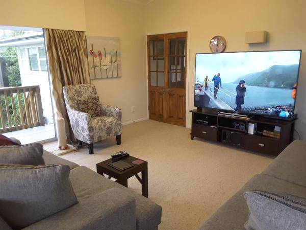 Geyser Lookout BnB : photo 4 de la chambre chambre lit queen-size avec terrasse