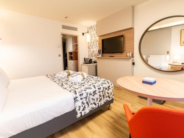 Mercure Marseille Centre Prado Vélodrome : photo 5 de la chambre chambre lit king-size privilège