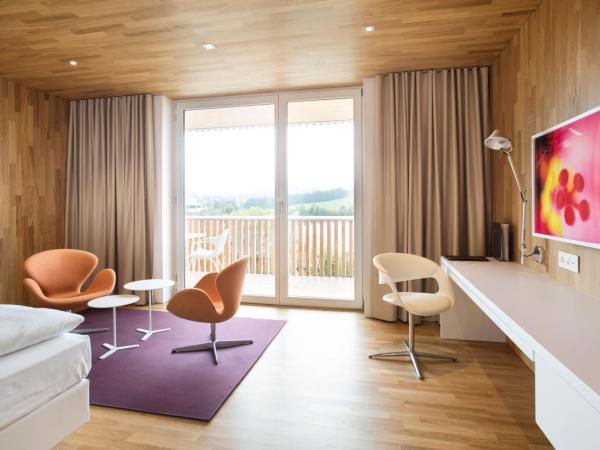 Hotel Säntispark : photo 1 de la chambre chambre double deluxe avec balcon