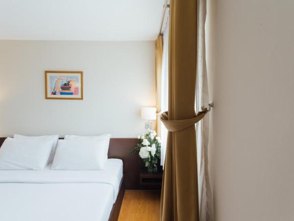 Seasons Siam Hotel : photo 10 de la chambre chambre double supérieure