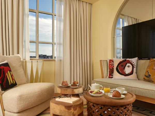 9Confidentiel : photo 2 de la chambre suite junior deluxe