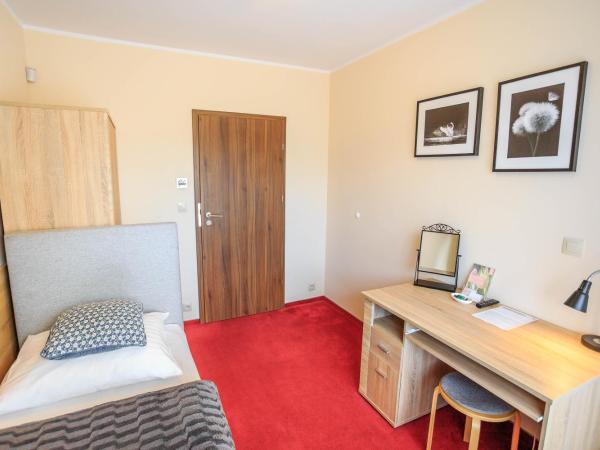 Botanik Hostel : photo 6 de la chambre chambre simple avec toilettes et douche communes