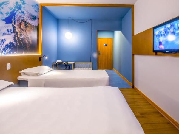 Hotel Euro Suíte Curitiba Batel By Nacional Inn : photo 2 de la chambre chambre lits jumeaux supérieure