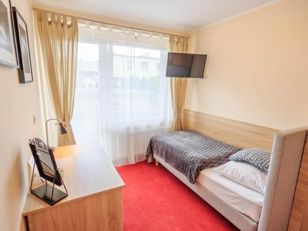 Botanik Hostel : photo 2 de la chambre chambre simple avec toilettes et douche communes