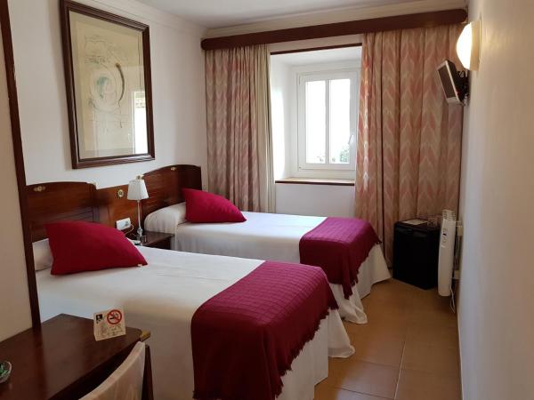 Hotel La Residencia : photo 1 de la chambre chambre double standard