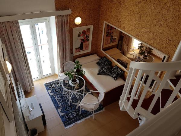 Hotel La Residencia : photo 2 de la chambre suite en duplex