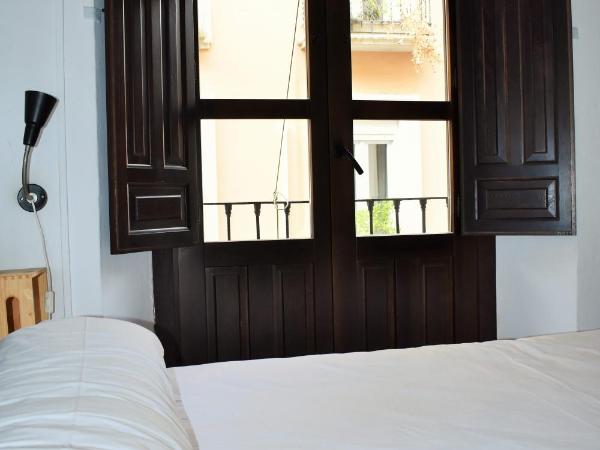 Pension Castil : photo 5 de la chambre chambre simple avec salle de bains commune