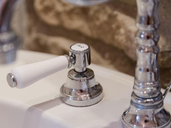 Mas des Romarins, The Originals Relais : photo 3 de la chambre chambre triple confort