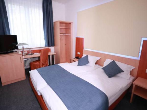 Hotel Savoy Bonn : photo 2 de la chambre chambre double