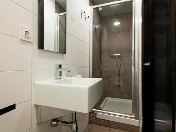 Putxet by gaiarooms : photo 8 de la chambre chambre double