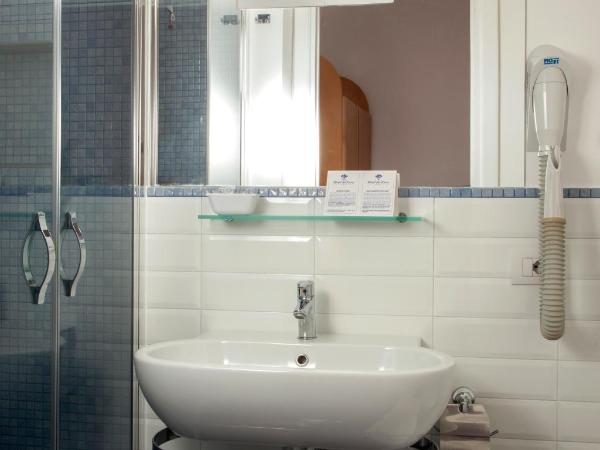 Hotel Del Corso : photo 2 de la chambre chambre double ou lits jumeaux confort