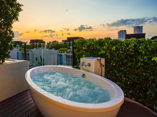 Let's Sea Hua Hin Al Fresco Resort : photo 1 de la chambre suite avec jacuzzi moondeck - 12 ans minimum