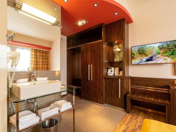 Hotel Continental : photo 6 de la chambre chambre double design