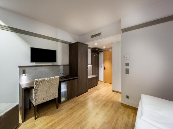 Kronenhotel : photo 4 de la chambre chambre double standard