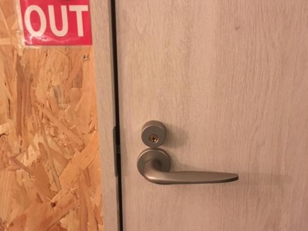 Cloud Sharing Hotel Hakata 1 : photo 4 de la chambre petite chambre lits jumeaux