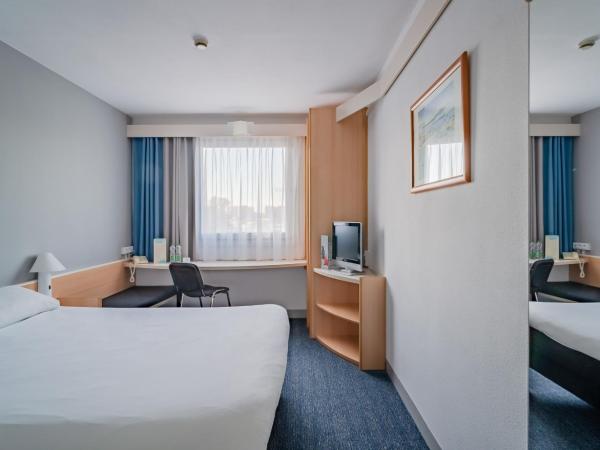 Ibis Częstochowa : photo 5 de la chambre chambre double