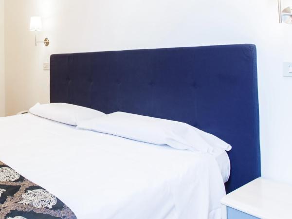 Hotel St. James : photo 2 de la chambre chambre simple standard