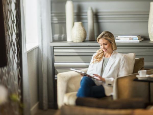 PARKROYAL Darling Harbour, Sydney : photo 6 de la chambre suite avec accès au salon club 