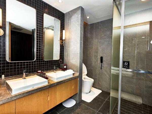 Tongli Lake View Hotel : photo 3 de la chambre chambre familiale - vue sur lac