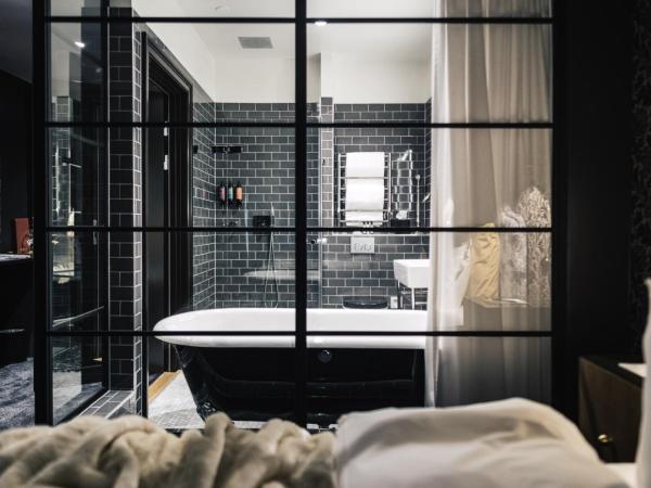 NOFO Hotel, WorldHotels Crafted : photo 7 de la chambre suite junior