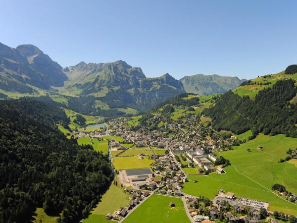 Hotel Schweizerhof : photo 4 de la chambre chambre double deluxe