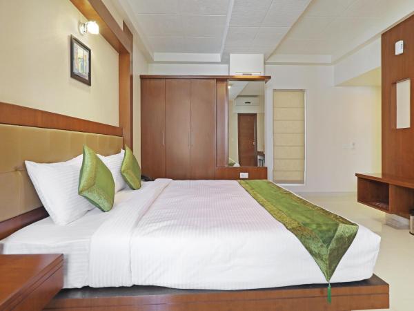 Treebo Akshaya Bull Temple : photo 2 de la chambre [sanitized] deluxe double or twin room