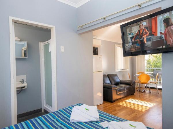 Karrinyup Waters Resort : photo 6 de la chambre open plan family