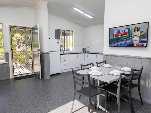 Karrinyup Waters Resort : photo 6 de la chambre 2 bedroom superior - w/c access