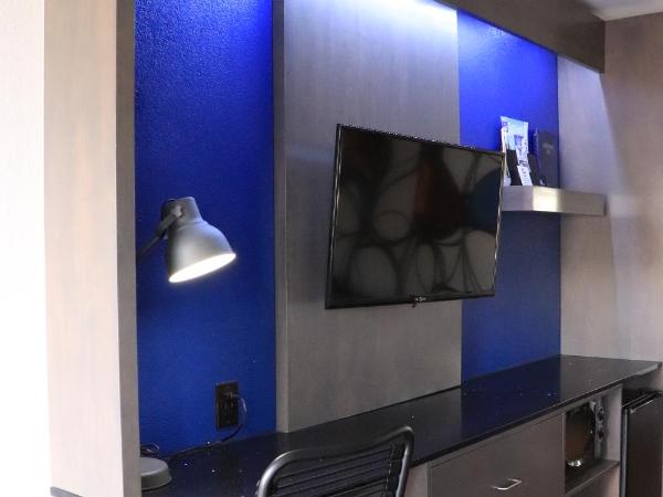 University Inn : photo 3 de la chambre chambre avec 2 lits doubles