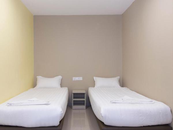 Hotel Raja Bot : photo 4 de la chambre chambre lits jumeaux standard