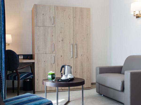 Hôtel Le Rive Droite & SPA : photo 3 de la chambre chambre double deluxe