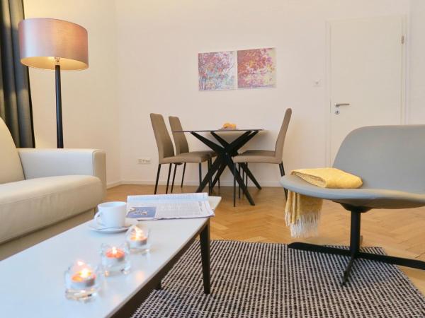 Zurich Furnished Homes : photo 7 de la chambre appartement avec balcon