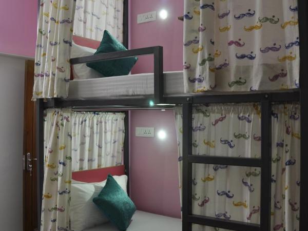 Moustache Delhi : photo 1 de la chambre lit dans dortoir mixte de 6 lits