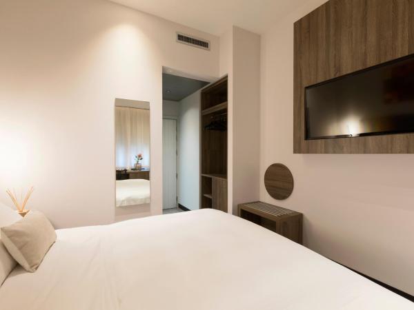 Hotel Mentana, by R Collection Hotels : photo 8 de la chambre chambre deluxe double ou lits jumeaux