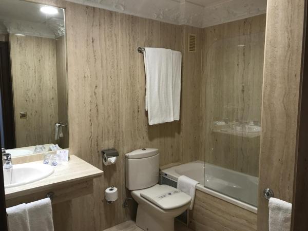 Artheus Carmelitas Salamanca : photo 8 de la chambre triple room with 3 beds