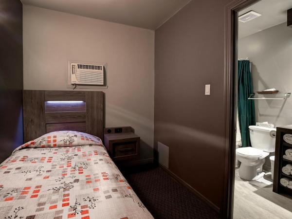 Hotel et Motel Le Chateauguay : photo 7 de la chambre chambre familiale